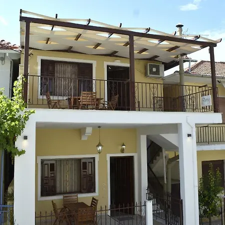 Portico Cozy Apartament Kariá