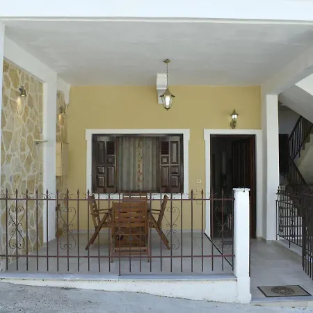 Apartment Portico Cozy